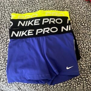 3 pack Nike pro shorts